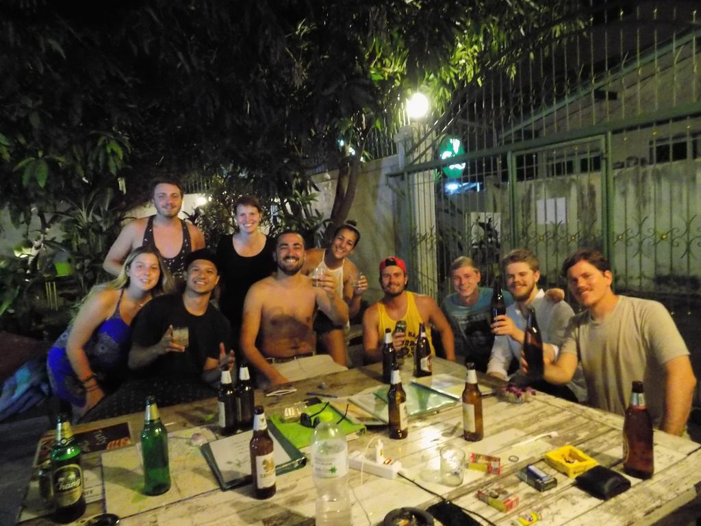 The Oasis Hostel (Adults Only) Μπανγκόκ Εξωτερικό φωτογραφία