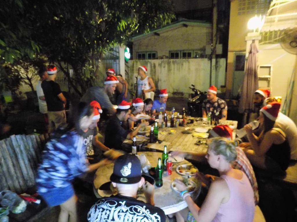 The Oasis Hostel (Adults Only) Μπανγκόκ Εξωτερικό φωτογραφία